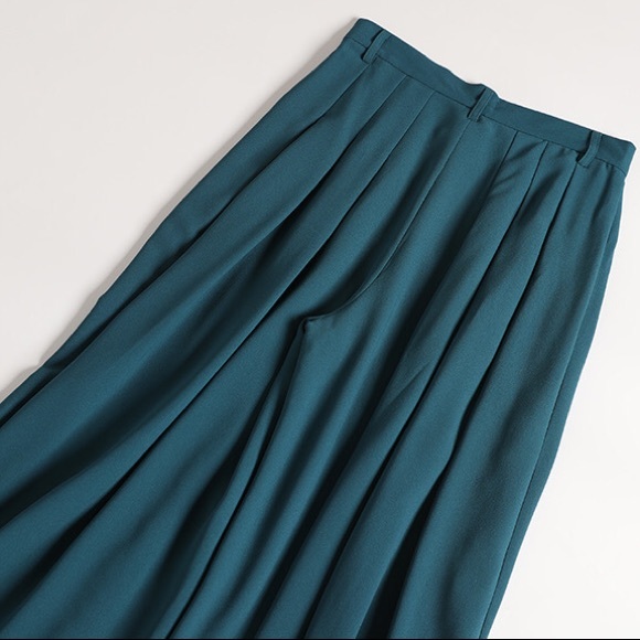 🔥 Chiffons Trousers - Picture 3 of 8